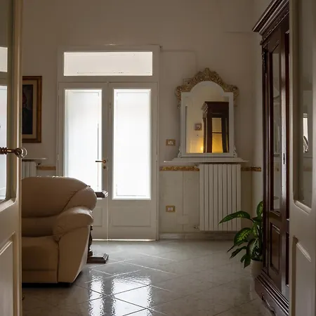 Dimora Don Pompeo * Taviano (Lecce)
